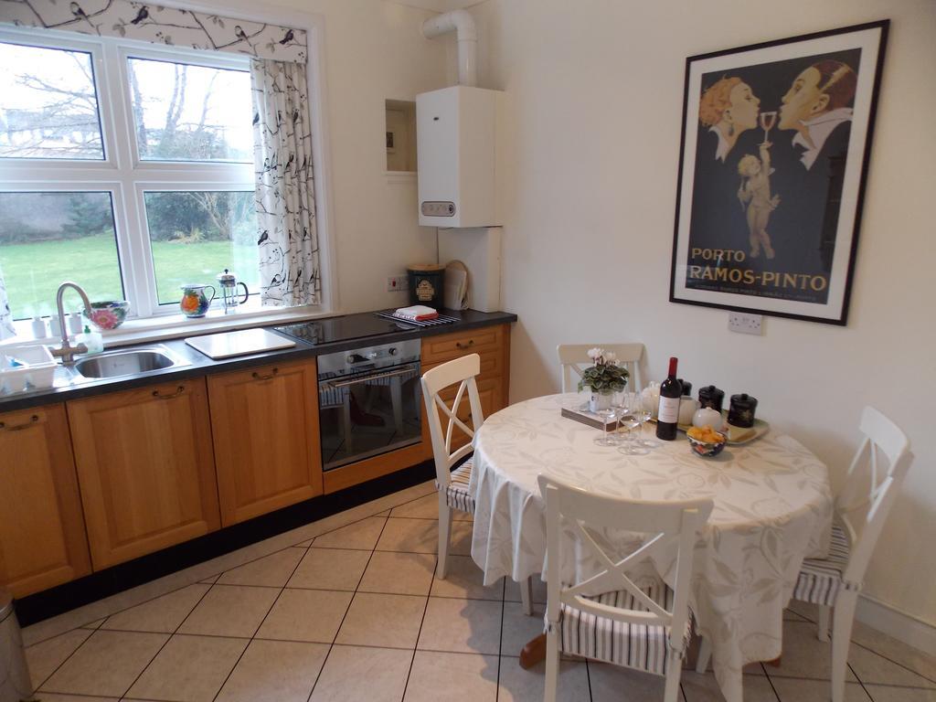 Violet Bank Apartment Morningside Единбург Стая снимка